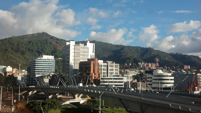 East Andes and Calle 100 Puente