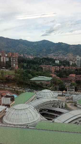 Sante Fe Mall (green roof)